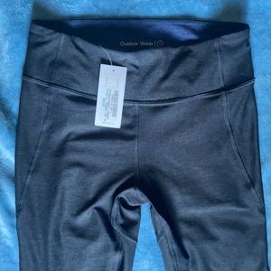 NWT Dipped Warmup Leggings 7/8 Free Shipping